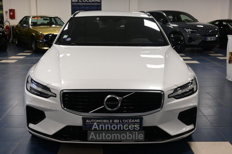 Volvo V60 T8 Twin Engine 303 ch + 87 ch Geartronic 8 R-Design - <small></small> 31.490 € <small>TTC</small> - #3