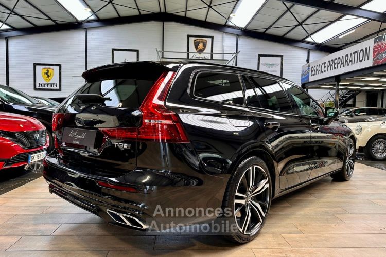 Volvo V60 t8 twin engine r-design 303 87 cv awd geartronic8 s - <small></small> 33.990 € <small>TTC</small> - #5