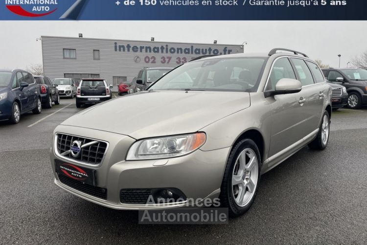 Volvo V70 D3 163CH START&STOP KINETIC - <small></small> 13.890 € <small>TTC</small> - #1