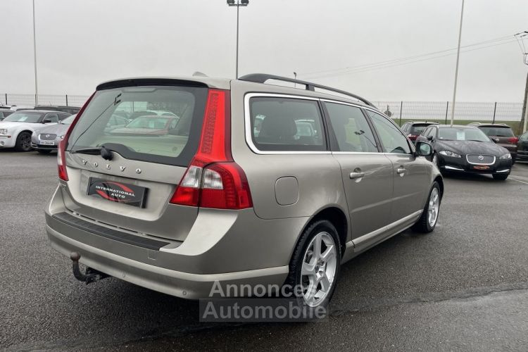 Volvo V70 D3 163CH START&STOP KINETIC - <small></small> 13.890 € <small>TTC</small> - #2