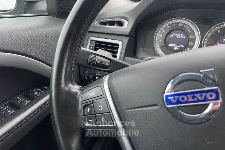 Volvo V70 D3 163CH START&STOP KINETIC - <small></small> 13.890 € <small>TTC</small> - #16