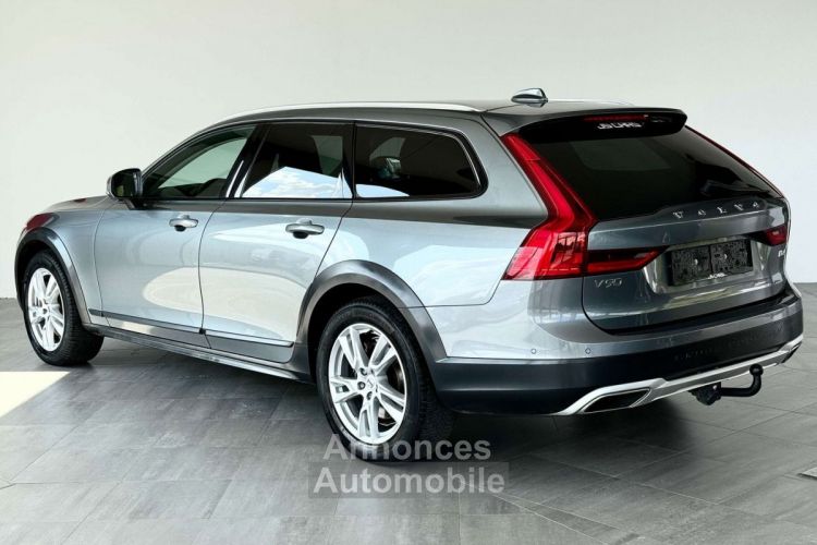 Volvo V90 Cross Country 2.0 D4 AWD Pro Geartronic AUTO CUIR CHAUFF. PDC - <small></small> 17.990 € <small>TTC</small> - #4