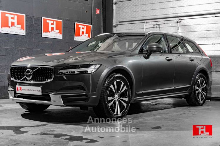 Volvo V90 Cross Country D4 AWD Pro Geartro ACC-LED-Apple-360 - <small></small> 33.290 € <small>TTC</small> - #1