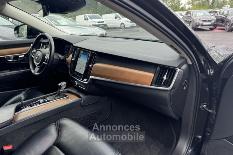 Volvo V90 D5 AWD - 235 BVA Inscription Gps + Clim - <small></small> 26.990 € <small>TTC</small> - #18