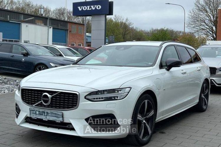 Volvo V90 T8 303+87ch R-Design Geartronic 40g - <small></small> 43.990 € <small>TTC</small> - #1