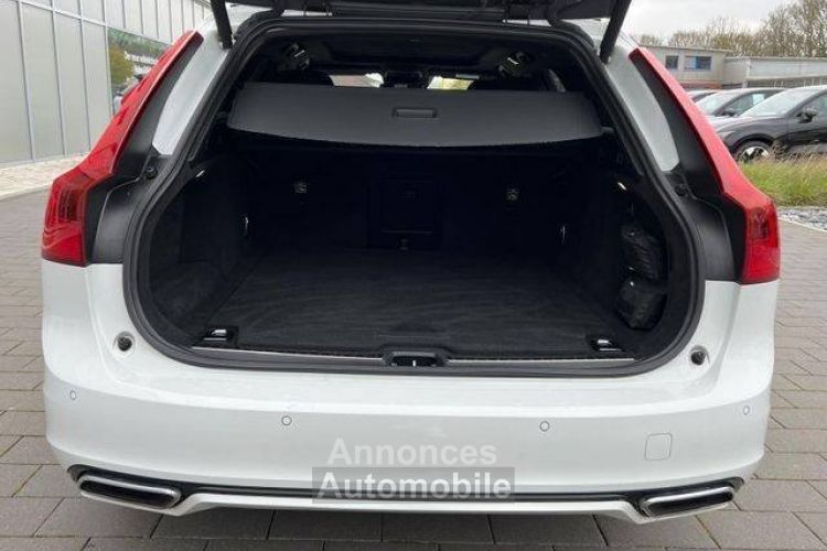 Volvo V90 T8 303+87ch R-Design Geartronic 40g - <small></small> 43.990 € <small>TTC</small> - #9