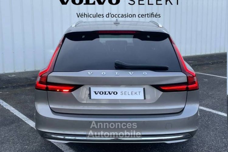 Volvo V90 T8 AWD Recharge 303 + 87 ch Geartronic 8 Inscription Luxe - <small></small> 39.990 € <small>TTC</small> - #4