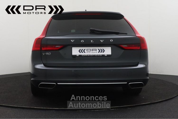 Volvo V90 T8 PLUG-IN - 46gr CO2 MOMENTUM LEDER NAVI - <small></small> 27.995 € <small>TTC</small> - #9