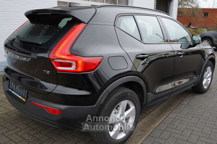 Volvo XC40 1.5 T2 Momentum Geartronic CARPLAY, NAVI, CRUISE - <small></small> 27.300 € <small>TTC</small> - #35