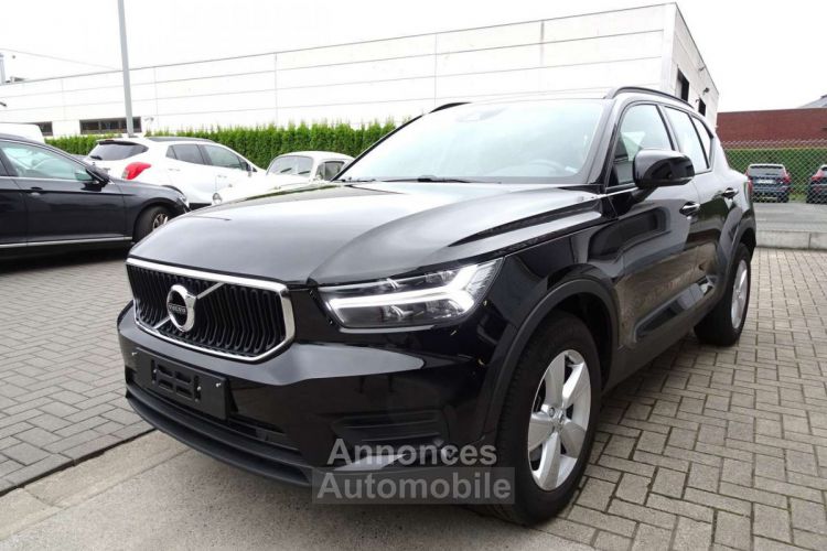 Volvo XC40 1.5T2 Momentum FULL LED,CARPLAY,VIRTUAL,CRUISE,DAB - <small></small> 23.300 € <small>TTC</small> - #25