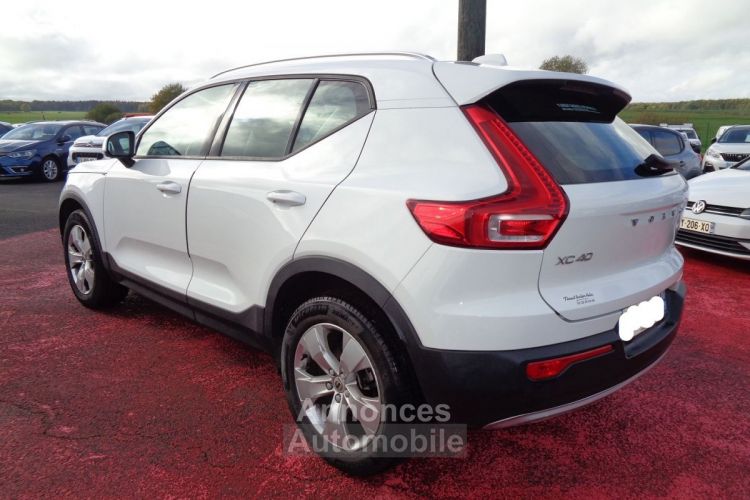 Volvo XC40 2.0 D3 ADBLUE 150CH MOMENTUM BV6 - <small></small> 29.800 € <small>TTC</small> - #4