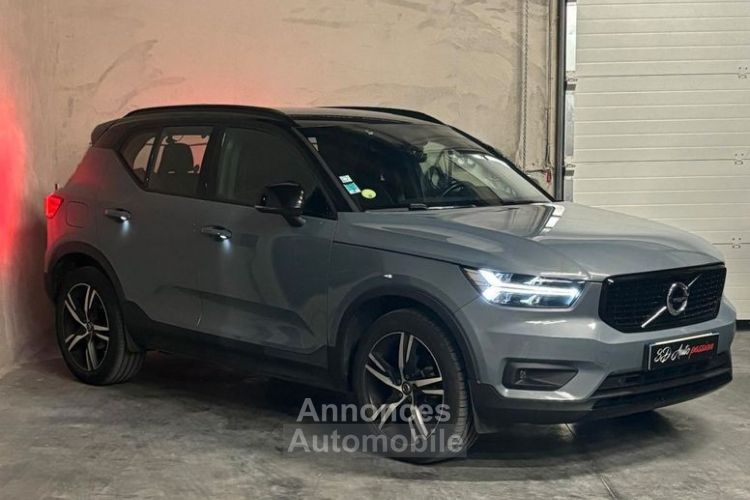 Volvo XC40 2.0L 150CH R-Design Geartronic 8 - <small></small> 27.490 € <small>TTC</small> - #1