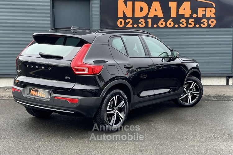 Volvo XC40 B4 197CH R-DESIGN DCT 7 - <small></small> 33.990 € <small>TTC</small> - #3