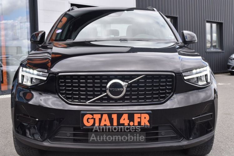 Volvo XC40 B4 197CH R-DESIGN DCT 7 - <small></small> 36.880 € <small>TTC</small> - #17