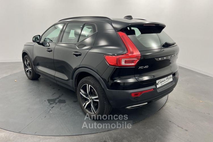 Volvo XC40 D3 AdBlue 150 ch Geartronic 8 R-Design - <small></small> 29.900 € <small>TTC</small> - #3