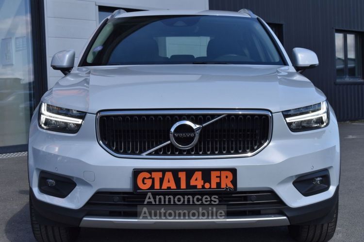 Volvo XC40 T2 129CH MOMENTUM BUSINESS GEARTRONIC 8 - <small></small> 26.490 € <small>TTC</small> - #17