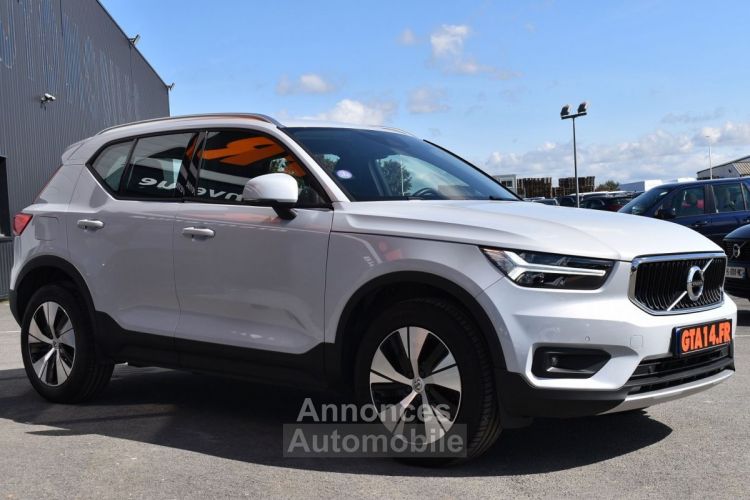 Volvo XC40 T2 129CH MOMENTUM BUSINESS GEARTRONIC 8 - <small></small> 26.490 € <small>TTC</small> - #20