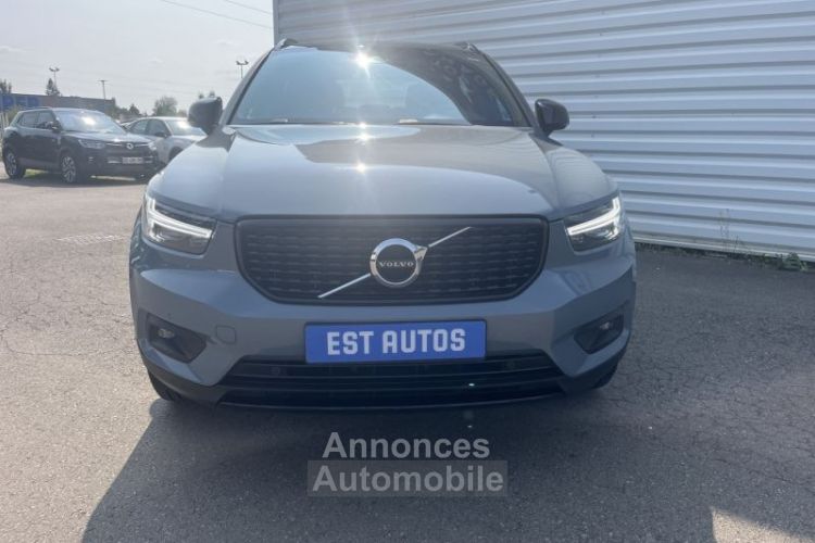 Volvo XC40 T2 129ch R-Design Geartronic 8 - <small></small> 24.690 € <small>TTC</small> - #1