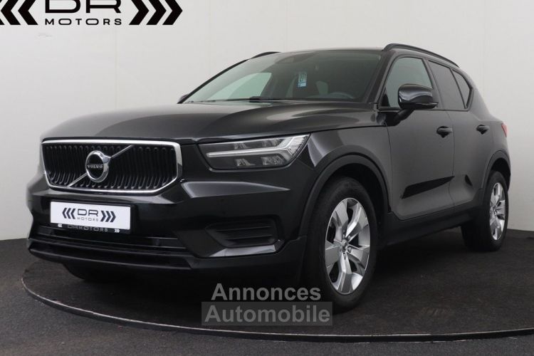 Volvo XC40 T2 MOMENTUM CORE - NAVI DAB - <small></small> 21.995 € <small>TTC</small> - #1