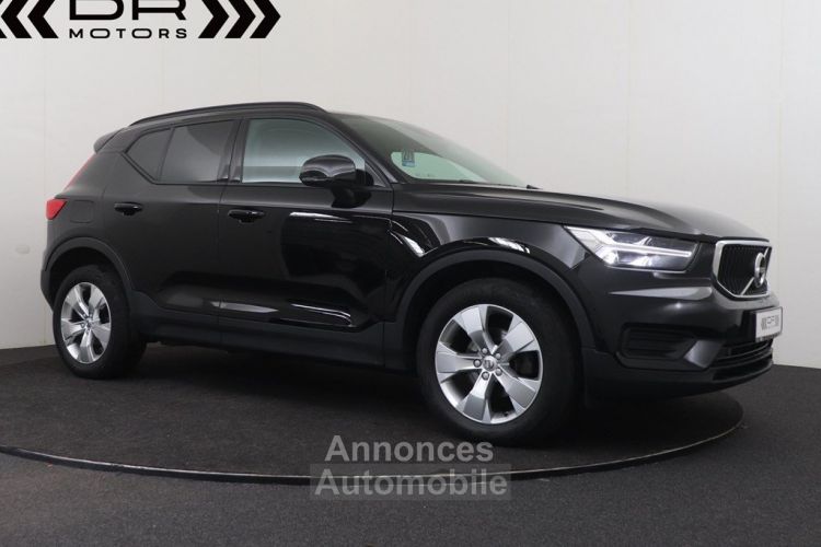 Volvo XC40 T2 MOMENTUM CORE - NAVI DAB - <small></small> 21.995 € <small>TTC</small> - #2