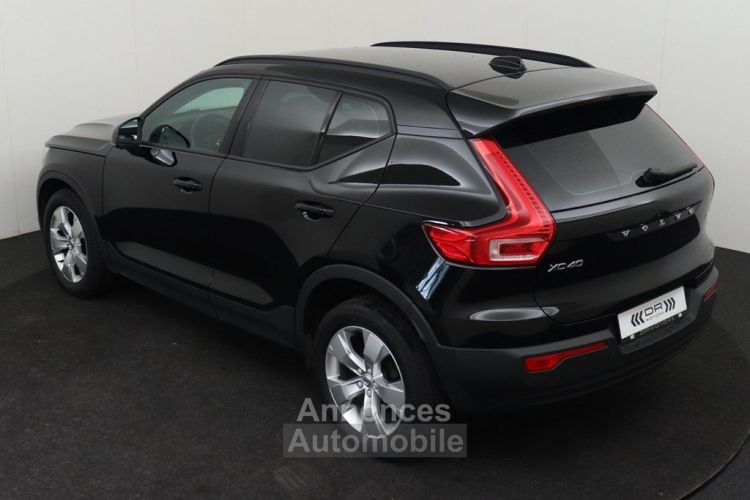 Volvo XC40 T2 MOMENTUM CORE - NAVI DAB - <small></small> 21.995 € <small>TTC</small> - #4