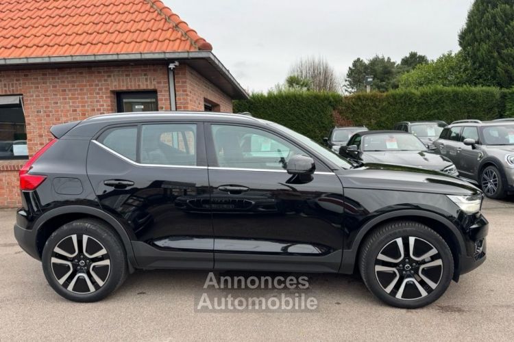 Volvo XC40 T4  DCT 7  CUIR + T.O - <small></small> 29.960 € <small>TTC</small> - #2