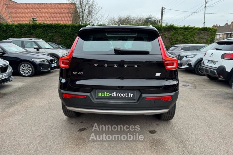 Volvo XC40 T4  DCT 7  CUIR + T.O - <small></small> 29.960 € <small>TTC</small> - #4