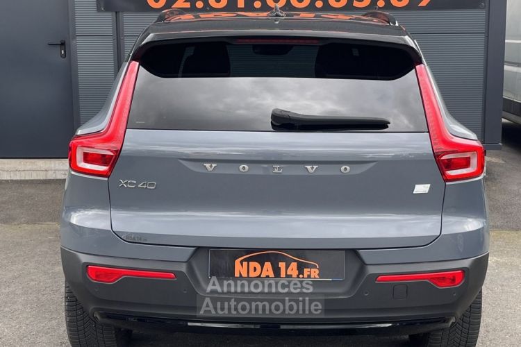 Volvo XC40 T4 RECHARGE 129 + 82CH R-DESIGN DCT 7 - <small></small> 34.990 € <small>TTC</small> - #4