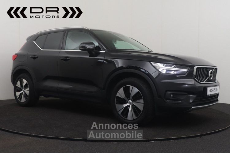 Volvo XC40 T4 RECHARGE PHEV MOMENTUM PRO - NAVI LED LEDER APPLE CARPLAY KEYLESS ENTRY - <small></small> 28.995 € <small>TTC</small> - #3