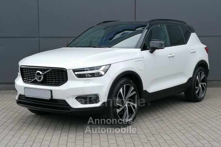 Volvo XC40 T5 TWE 262 R-DESIGN DCT - <small></small> 48.270 € <small>TTC</small> - #1