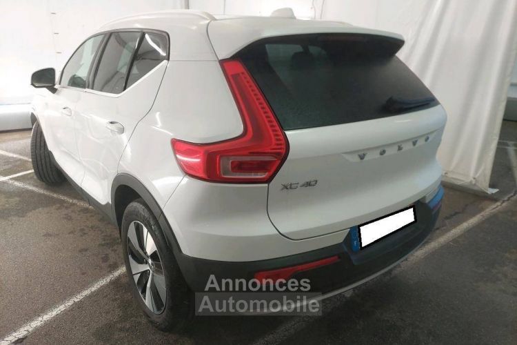 Volvo XC40 T5 Twin Engine 180 + 82ch Momentum DCT 7 - <small></small> 26.990 € <small>TTC</small> - #2