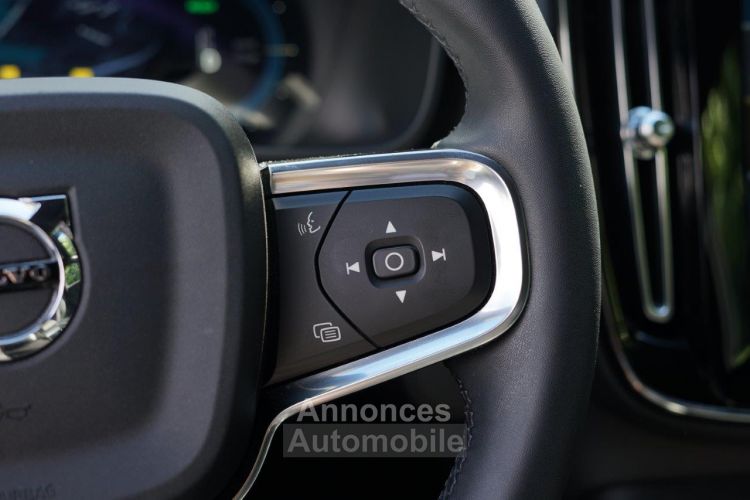 Volvo XC40 VOLVO XC40 RECHARGE 231 Ch 67 KWH 1EDT START - GARANTIE 12 MOIS - Très Bon état - Volant Chauffant - Sièges Chauffants - Caméra De Recul - <small></small> 32.990 € <small>TTC</small> - #40