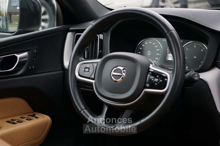 Volvo XC60 2.0 D3 Inscription COCKPIT TOIT-PANO KEYLESS NAVI - <small></small> 25.990 € <small>TTC</small> - #17