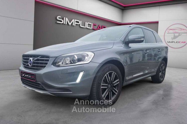 Volvo XC60 2.0 D4 AWD - <small></small> 20.999 € <small>TTC</small> - #2