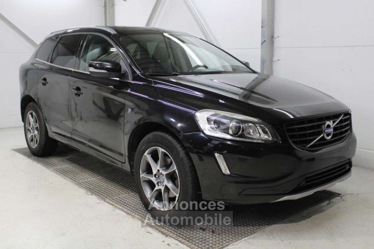 Volvo XC60 2.4 D4 Ocean Race ~ Pano PDC Navi Airco - <small></small> 11.990 € <small>TTC</small> - #1