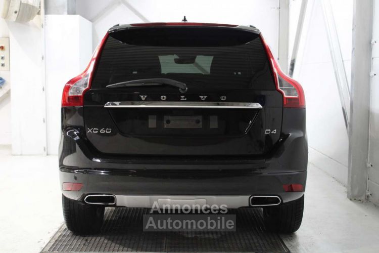 Volvo XC60 2.4 D4 Ocean Race ~ Pano PDC Navi Airco - <small></small> 11.990 € <small>TTC</small> - #5