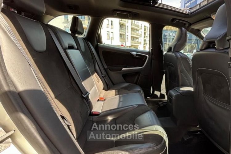 Volvo XC60 2.4 D4 R-DESIGN AWD GEARTRONIC 190 CH ( Sièges chauffants, Palettes au volant ) - <small></small> 21.990 € <small>TTC</small> - #10