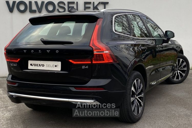 Volvo XC60 B4 197 ch Geartronic 8 Plus Style Dark - <small></small> 40.900 € <small>TTC</small> - #4