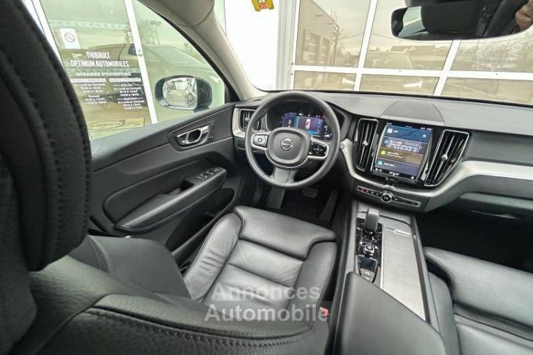 Volvo XC60 B4 197 ch Geartronic 8 Plus Style Dark - <small></small> 40.490 € <small>TTC</small> - #17