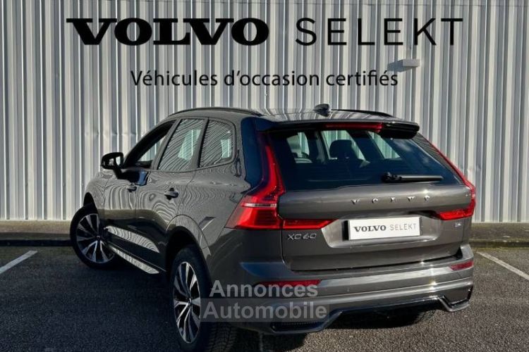 Volvo XC60 B4 197 ch Geartronic 8 Plus Style Dark - <small></small> 41.490 € <small>TTC</small> - #4