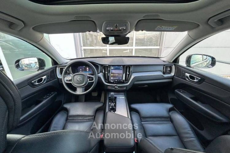 Volvo XC60 B4 197 ch Geartronic 8 Ultimate Style Dark - <small></small> 43.900 € <small>TTC</small> - #17