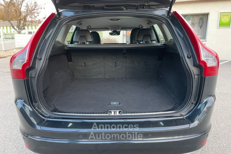 Volvo XC60 D3 150 ch Momentum Kit Distribution neuf - <small></small> 16.490 € <small>TTC</small> - #17