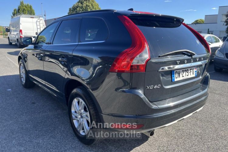 Volvo XC60 D3 - 150 Momentum 159Mkm - <small></small> 13.990 € <small>TTC</small> - #16