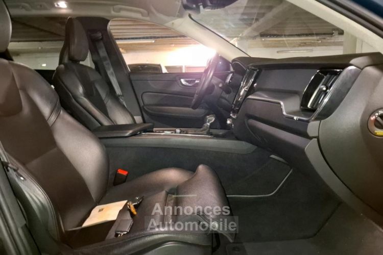 Volvo XC60 D4 190 BVA Geartronic Business Executive TOIT OUVRANT CUIR CAMERA SIEGES CHAUFF - <small></small> 29.970 € <small></small> - #3