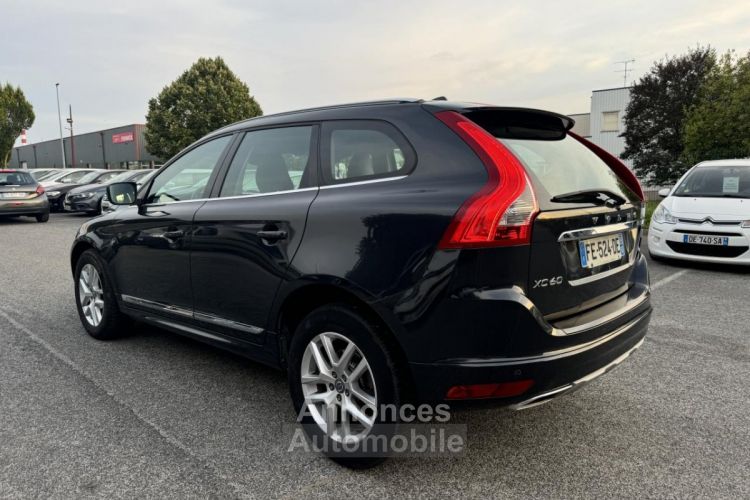 Volvo XC60 D4 - 190 - BVA Geartronic Momentum PHASE 2 - <small></small> 17.990 € <small>TTC</small> - #3