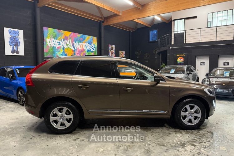 Volvo XC60 D5 220 CH AWD SUMMUM GEARTRONIC COURROIE *DISTRIBUTION NEUVE* - <small></small> 18.490 € <small>TTC</small> - #5