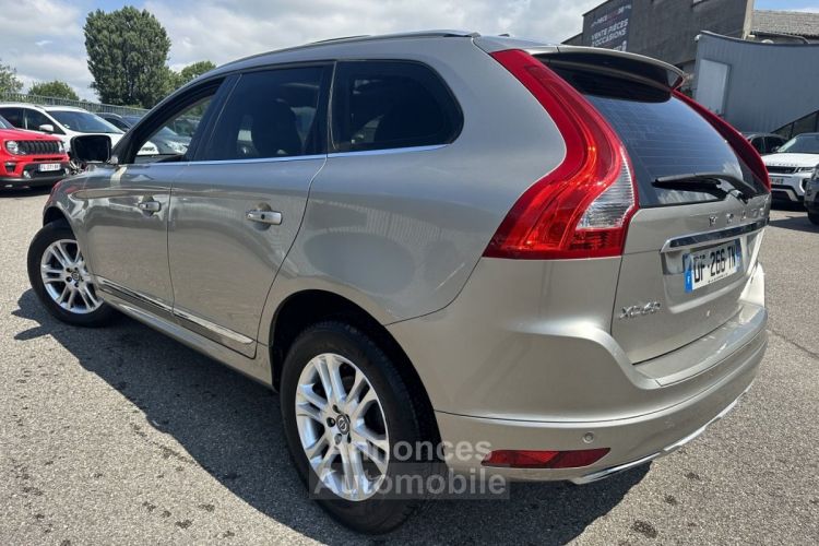 Volvo XC60 D5 AWD 215CH XENIUM GEARTRONIC - <small></small> 19.990 € <small>TTC</small> - #4