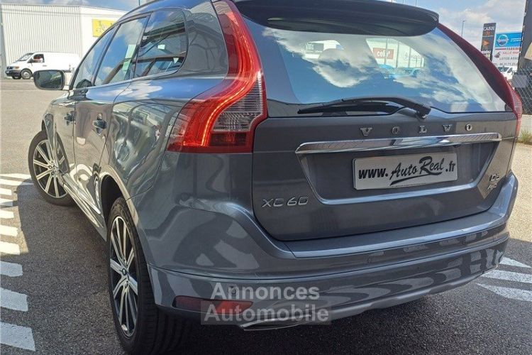 Volvo XC60 D5 AWD 220 ch Summum Geartronic A - <small></small> 21.900 € <small>TTC</small> - #15