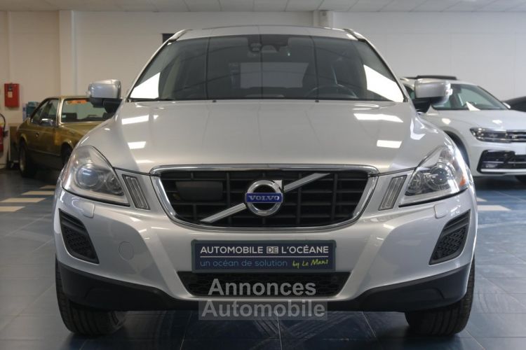 Volvo XC60 D5 AWD Xenium Geartronic A - <small></small> 9.996 € <small>TTC</small> - #2