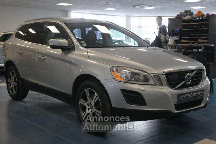 Volvo XC60 D5 AWD Xenium Geartronic A - <small></small> 9.996 € <small>TTC</small> - #3